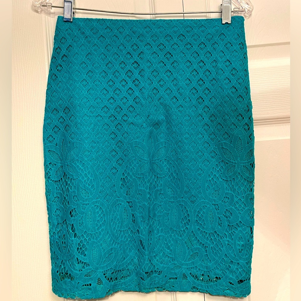 LOFT High-Waist Lace Skirt 2P